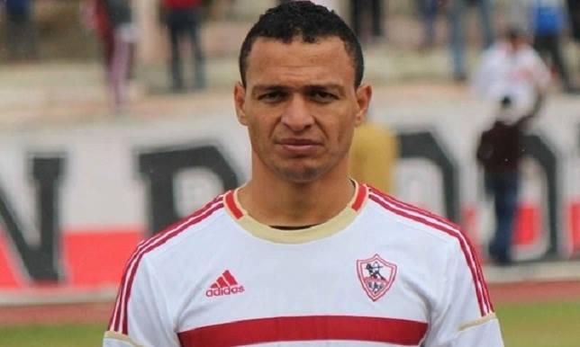 رئيس الزمالك يعد طلبة بحفل تكريم.. "لا تحزن"