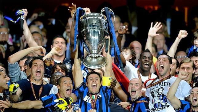 إنتر ميلان الإيطالي يتوج بلقب دوري أبطال أوروبا في عام 2010