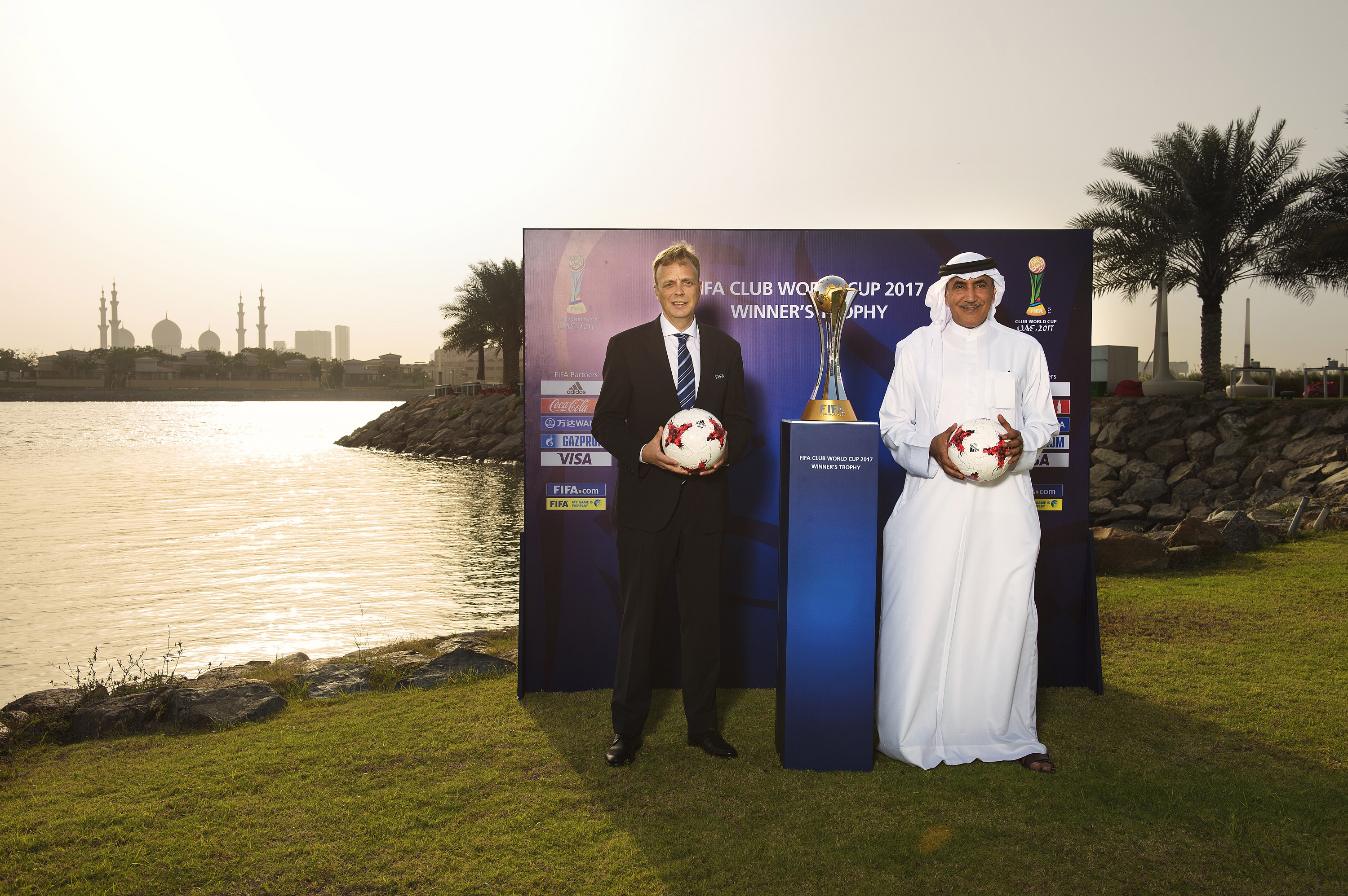 بطولة كأس العالم للأندية الإمارات FIFA 2017 تكشف النقاب عن مجموعة من باقات السفر الجاذبة لعشاق كرة القدم في معرض سوق السفر العربي
