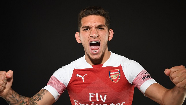 Arsenal Unveil New Signing Lucas Torreira