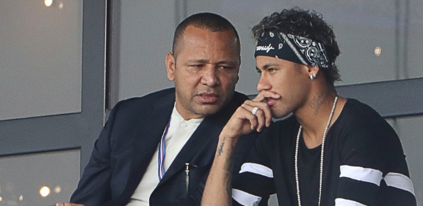 neymar-conversa-com-pai-durante-a-partida-entre-psg-e-amiens-1501953191661_615x300