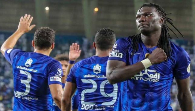 أخبار الدوري السعودي جالطة سراي يمنح الهلال فرصة أخيرة قبل اللجوء