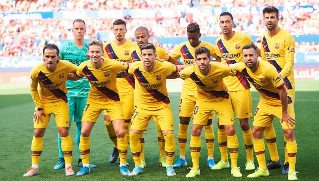 فريق برشلونة الإسباني 