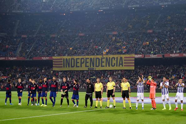 لافتات خاصة تواجدت في مباريات برشلونة  في مباريات متفرقة على ملعب كامب نو 