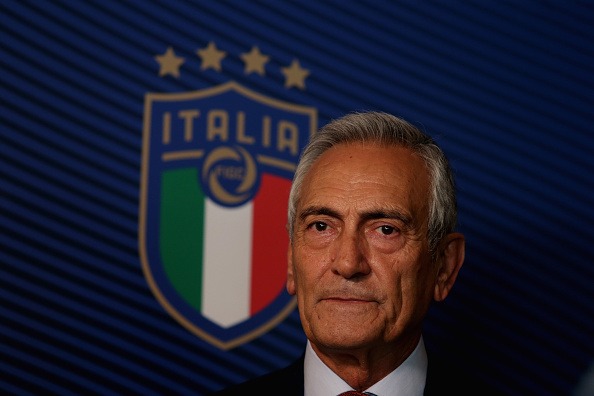 جرافينا رئيس الاتحاد الإيطالي لكرة القدم