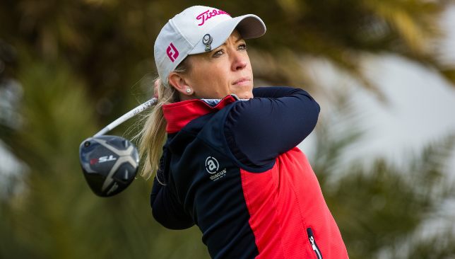 Heather MacRae refused to let her cancer diagnosis stop her golf (1)