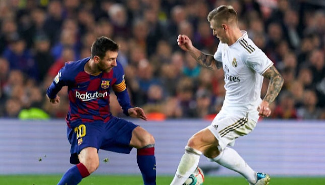 ردة فعل لاعبي ريال مدريد على قنبلة رحيل ميسي عن برشلونة 