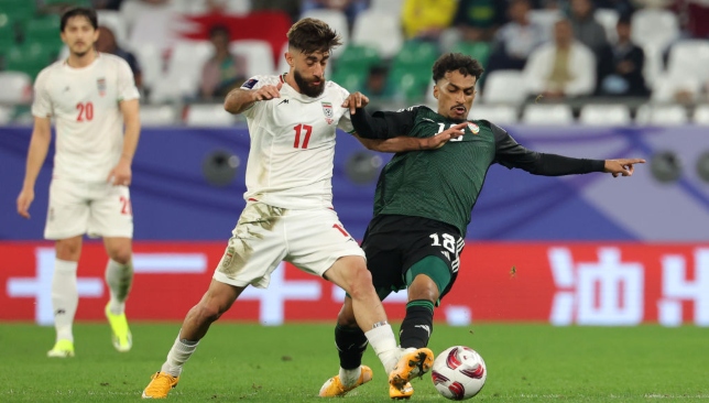 الإمارات تتأهل إلى ثمن نهائي كأس آسيا رغم الخسارة أمام إيران.. فيديو - سبورت 360